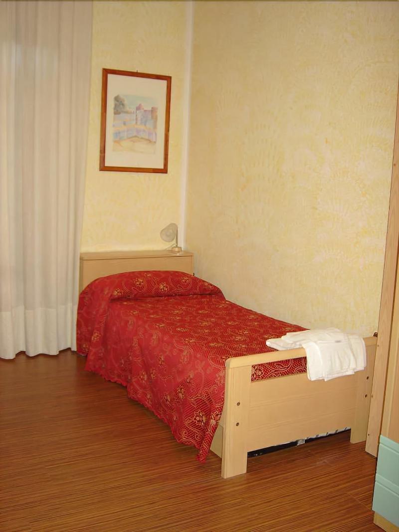 Hotel La Tavernetta Dei Ronchi Marina di Massa Extérieur photo