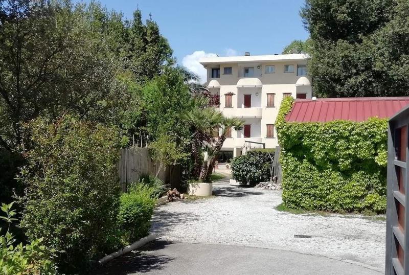 Hotel La Tavernetta Dei Ronchi Marina di Massa Extérieur photo